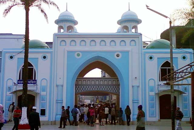 shrine-of-saint-hazrat-shah