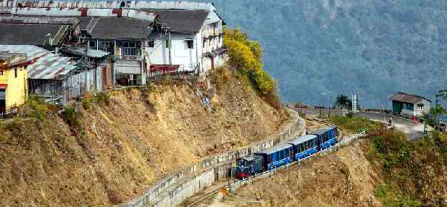 Darjeeling-Himalayan-Railwa